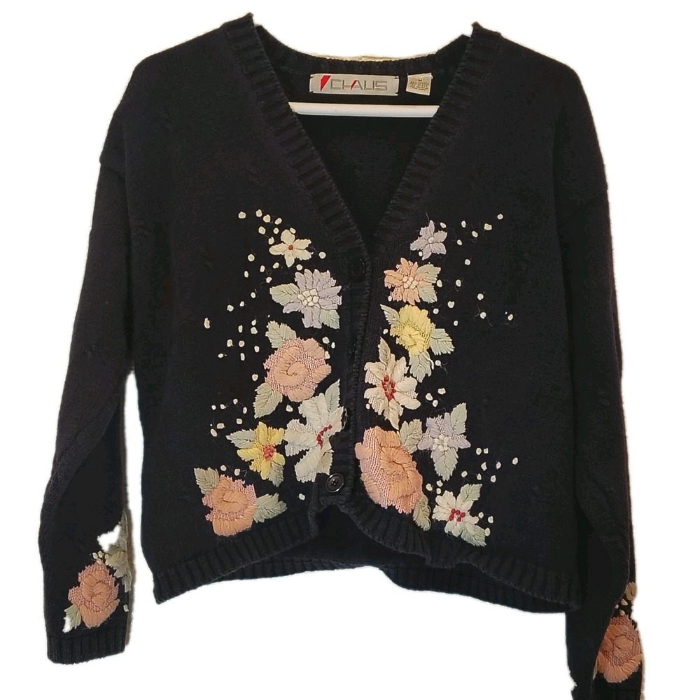 Vintage CHAUS Cardigan Sweater Womens Medium Floral Embroidered V-Neck Cottage